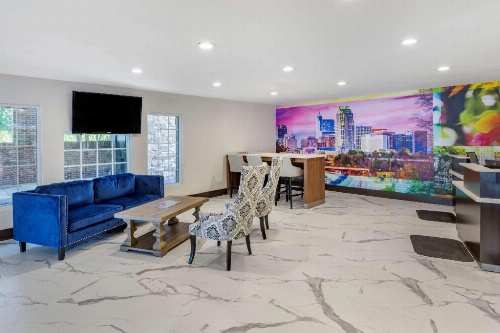 Clarion Pointe Raleigh Midtown image 33