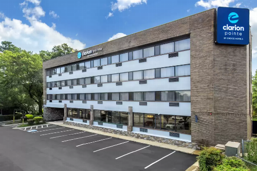 Clarion Pointe Raleigh Midtown image 34